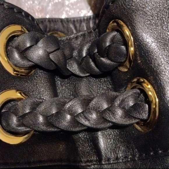 Michael kors Gold hardware braided tassel detailed leather shoulder bag - Picture 11 of 12